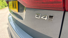 Volvo XC60 2.0 B4D Plus Dark 5dr AWD Geartronic Diesel Estate